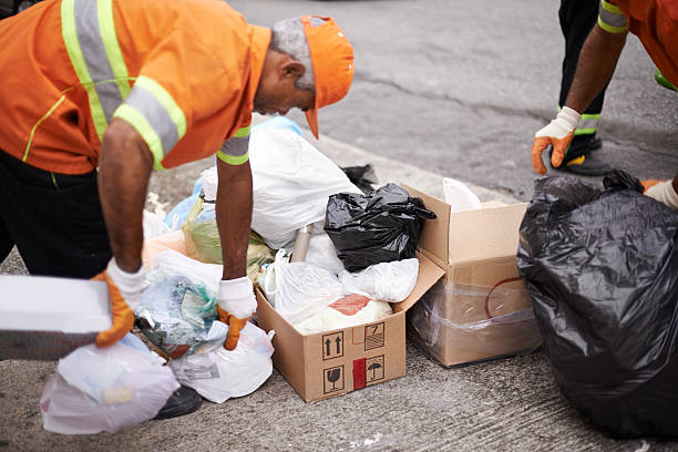 Best Yard Waste Removal  in St Martins, MO